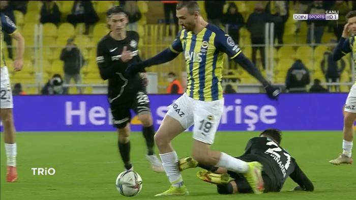 Deniz Çoban, Trabzonspor-Giresunspor ve Fenerbahçe-Altay maçlarının pozisyonlarını yorumladı