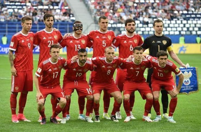 14) Rusya