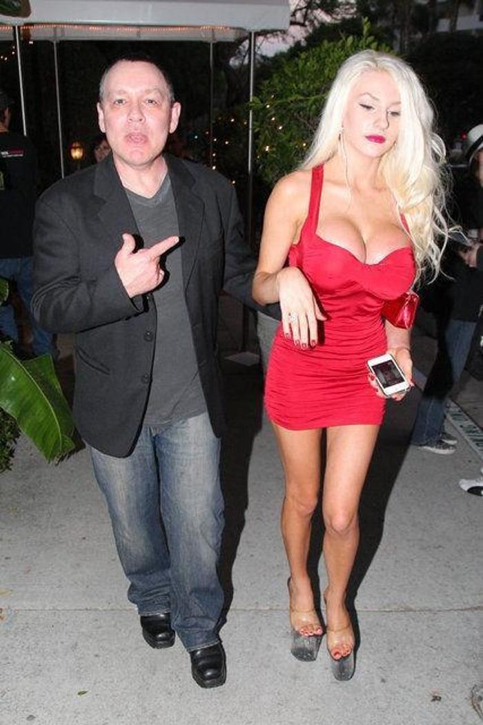 Courtney Stodden ile Doug Hutchison boşanıyor