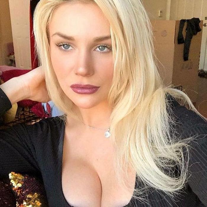 Courtney Stodden ile Doug Hutchison boşanıyor