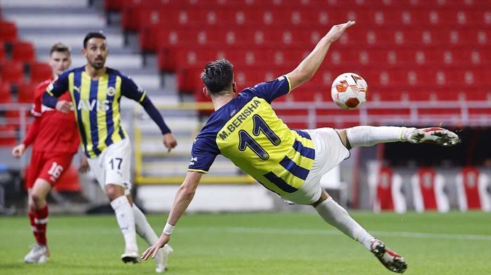Son dakika | Fenerbahçede 8 ayrılık birden İşte o isimler...