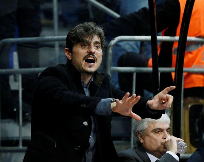 Giannakopoulos: Ben oldukça Obradovic sadece rakip olur