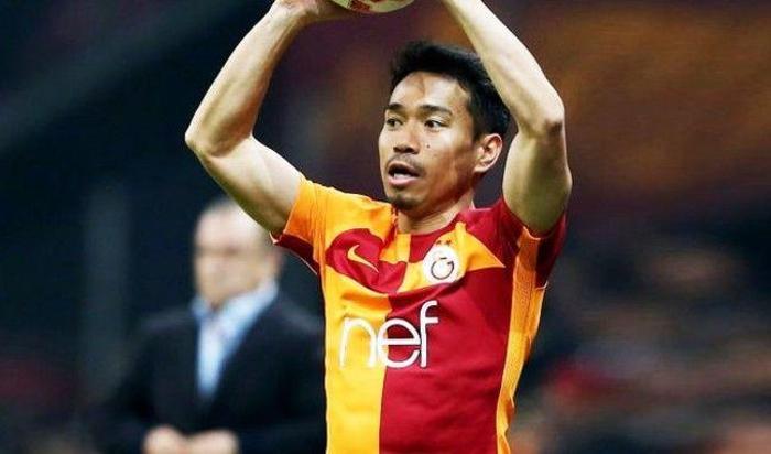 Galatasaray Yuto Nagatomoyu bitiriyor