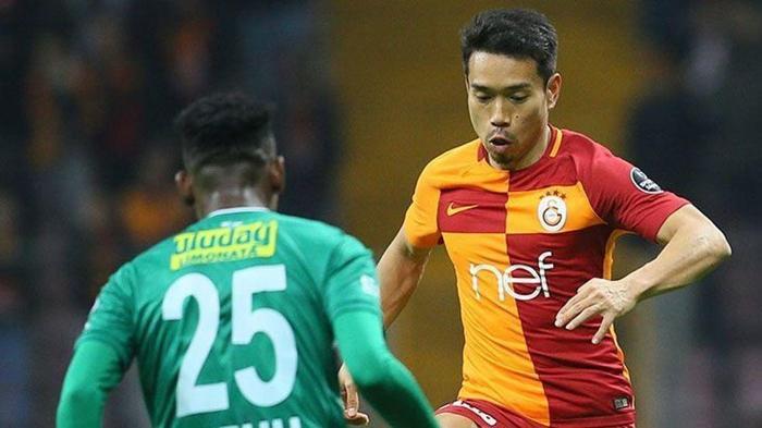 Galatasaray Yuto Nagatomoyu bitiriyor