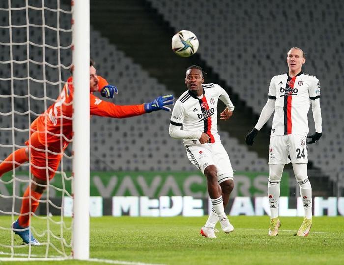 Fatih Karagümrük - Beşiktaş maçı yazar yorumları