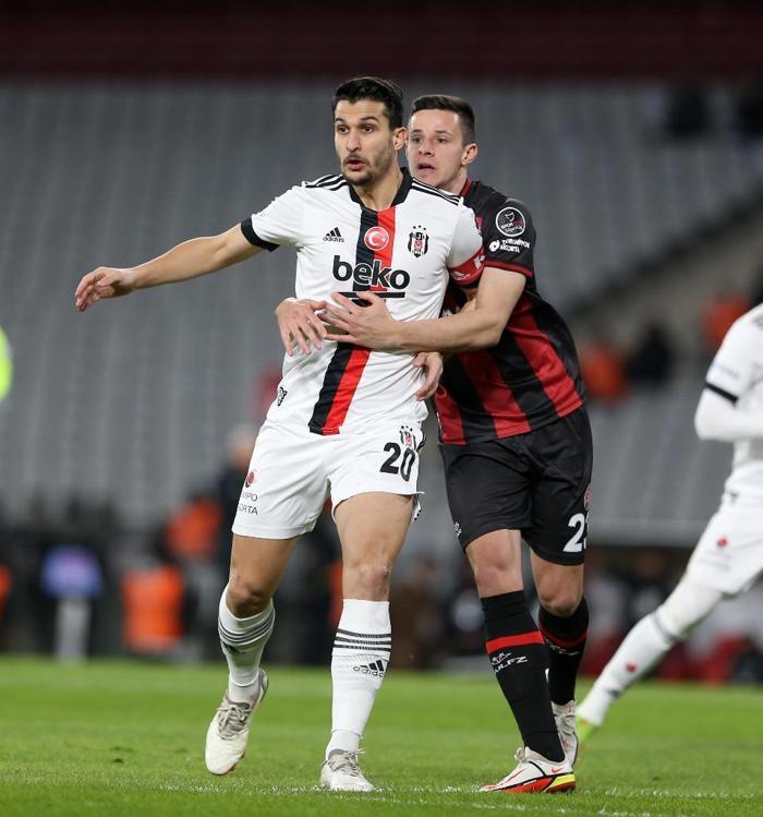 Fatih Karagümrük - Beşiktaş maçı yazar yorumları