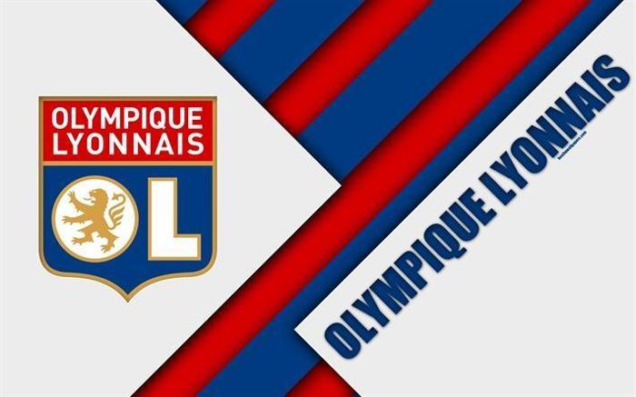 75) Olympique Lyon