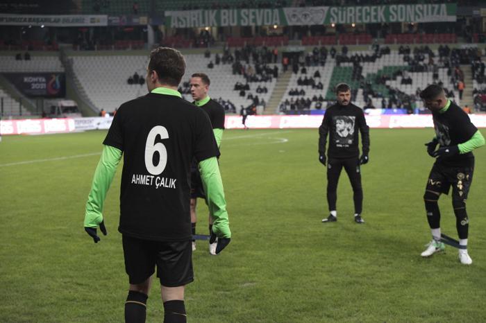 Ahmet Çalık, gözyaşları ve dualarla anıldı... Konyada duygusal anlar