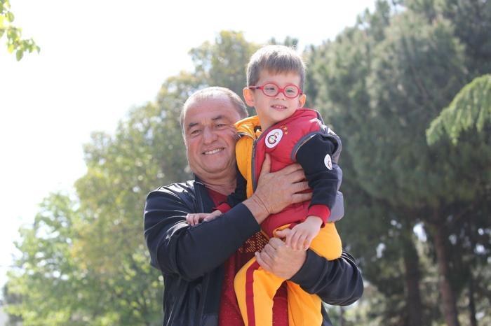 Claudio Taffarel ve Ümit Davala antrenmanda güreşti