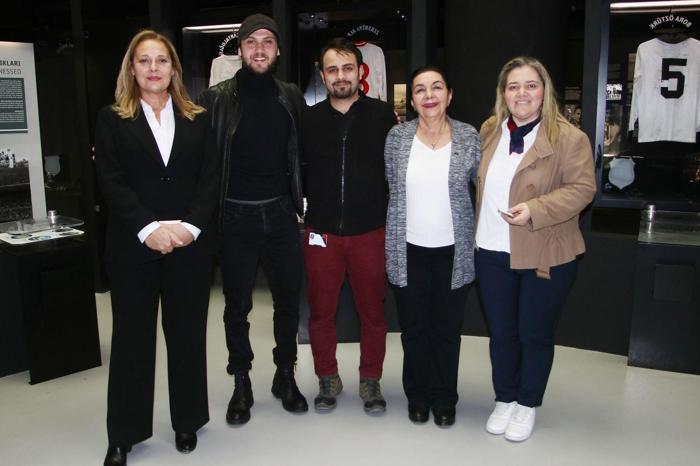 Çukurun Yamaçı Aras Bulut İynemli, Vodafone Parkı gezdi