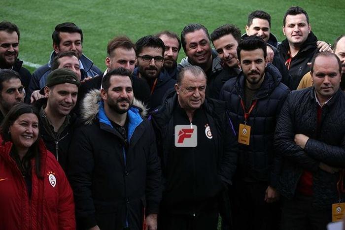 Floryada Fatih Terim fırtınası İdmanda...