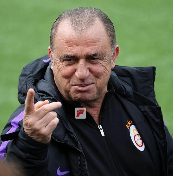 Floryada Fatih Terim fırtınası İdmanda...