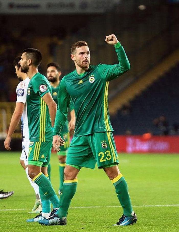 FLAŞ Fenerbahçe Janssen için teklifini yaptı