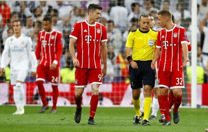 Bayern Münihli futbolcuların hedefi Cüneyt Çakır...