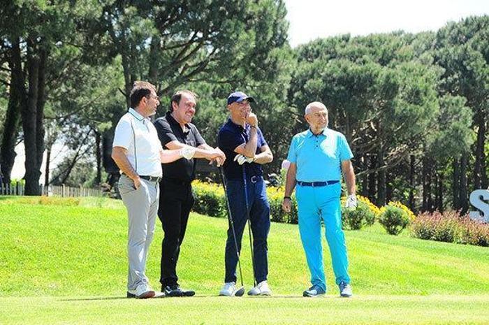 Mandela için golf oynadılar