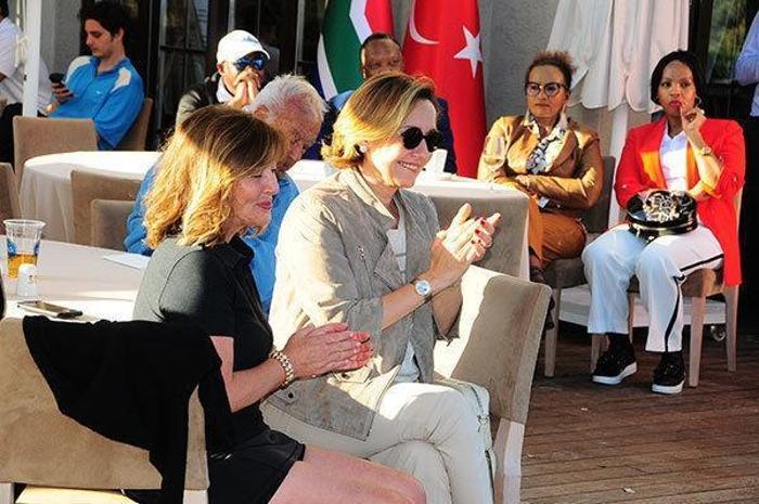 Mandela için golf oynadılar