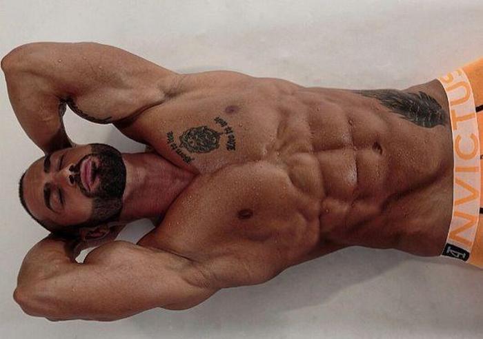 O bir fenomen: Lazar Angelov