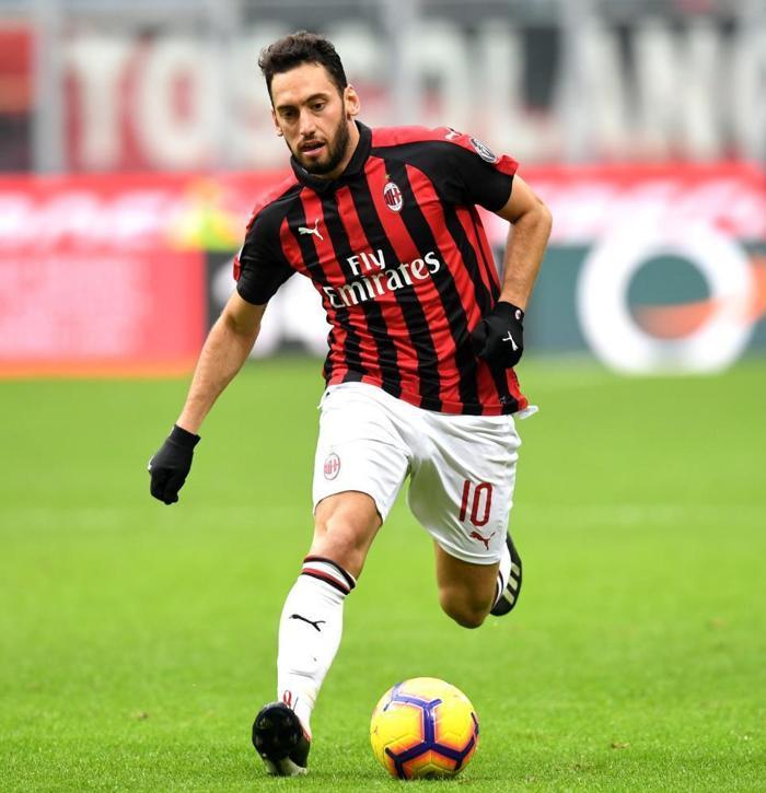 Müthiş iddia Hakan Çalhanoğlu transferi için anlaşma sağlandı