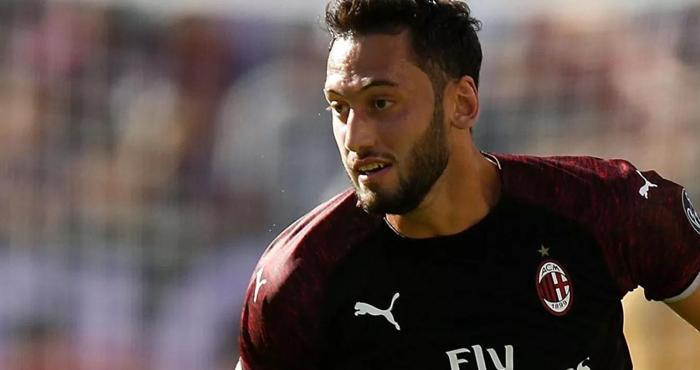 Müthiş iddia Hakan Çalhanoğlu transferi için anlaşma sağlandı