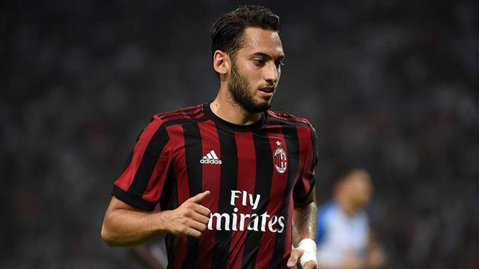 Müthiş iddia Hakan Çalhanoğlu transferi için anlaşma sağlandı