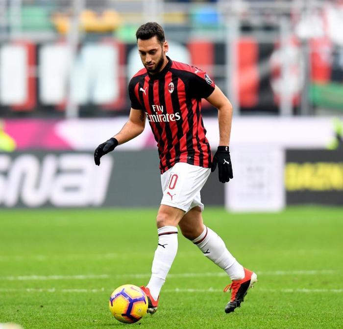 Müthiş iddia Hakan Çalhanoğlu transferi için anlaşma sağlandı
