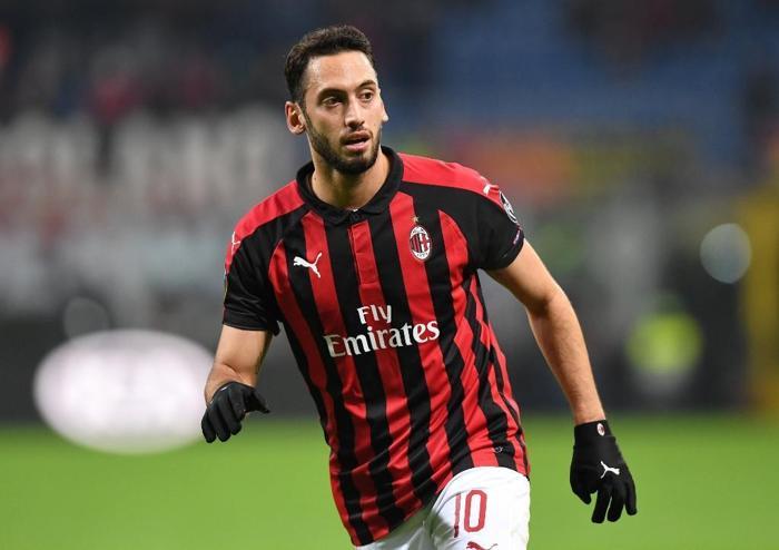 Müthiş iddia Hakan Çalhanoğlu transferi için anlaşma sağlandı