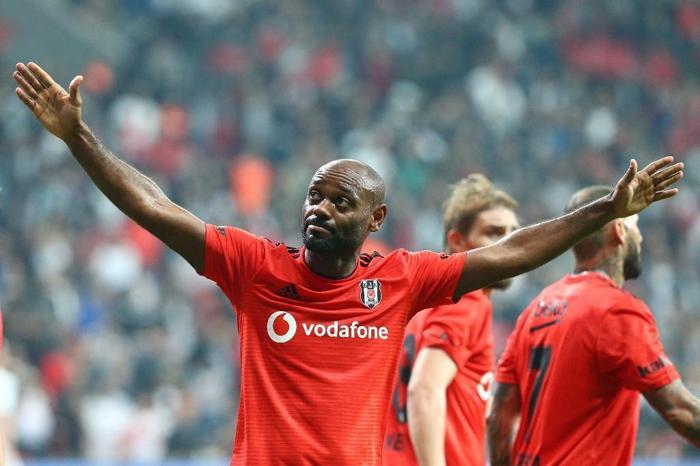 Beşiktaşlı Vagner Loveun menajerinden flaş transfer açıklaması