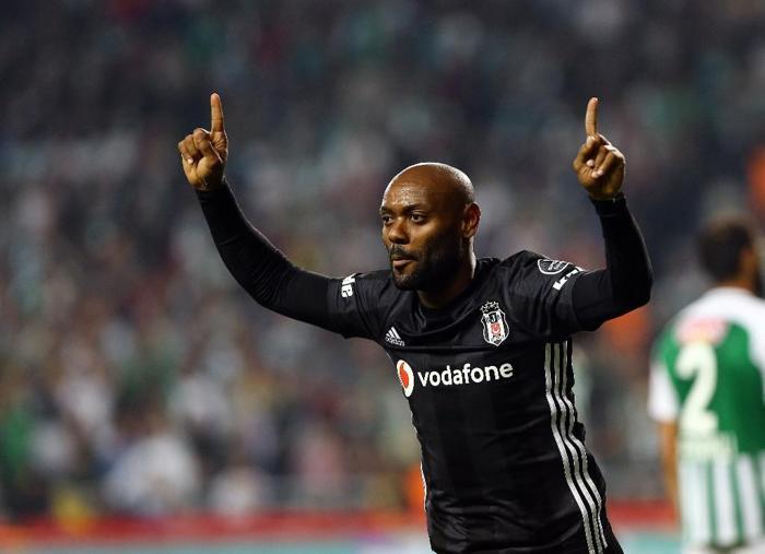 Beşiktaşlı Vagner Loveun menajerinden flaş transfer açıklaması