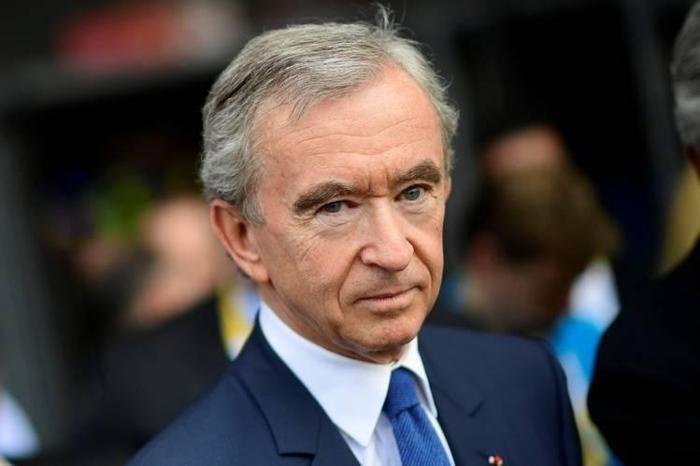 4-BERNARD ARNAULT VE AİLESİ