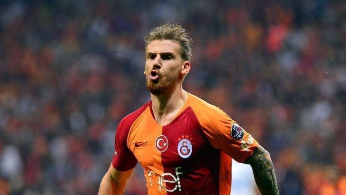 Serdar Aziz’e Arap markajı