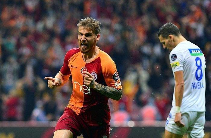 Galatasaray transfer haberleri | Galatasaray aradığı forveti buldu