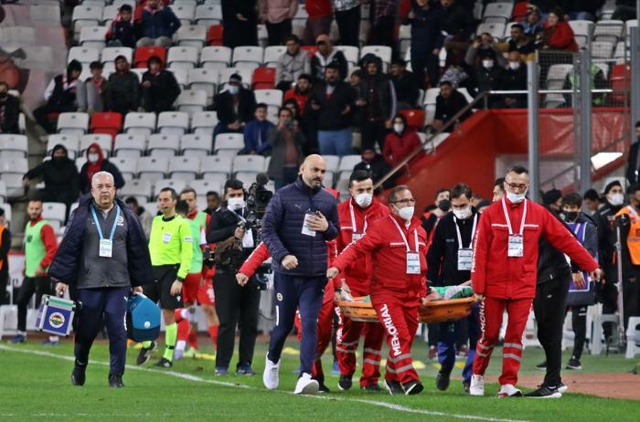 Fanatik yazarları Antalyaspor-Fenerbahçe maçını değerlendirdi: Ya sabır