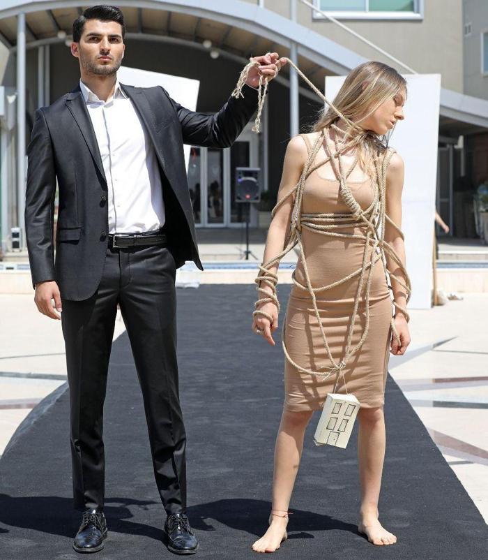 Hayvanlar için dikkat çeken defile