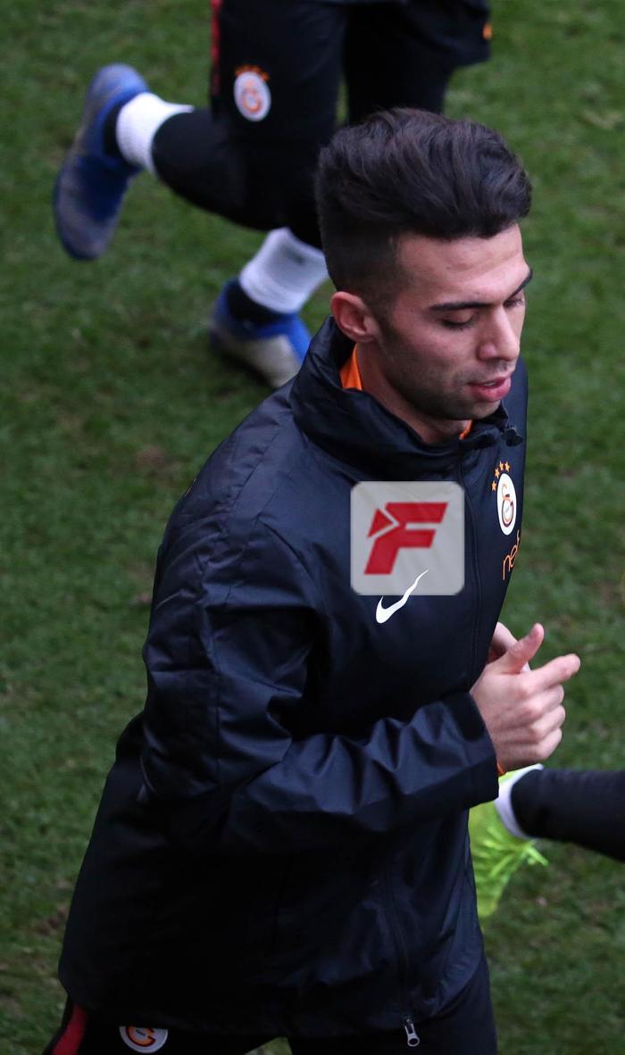 Galatasarayda Ozan Kabak şoku İdmanı yarıda bıraktı