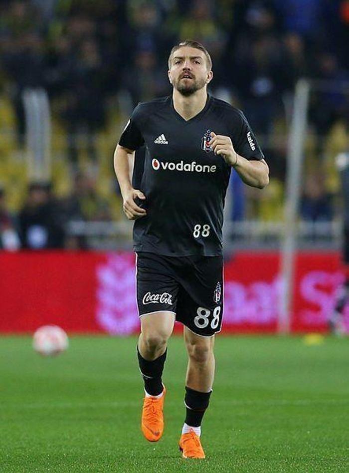 CANER ERKİN (29)