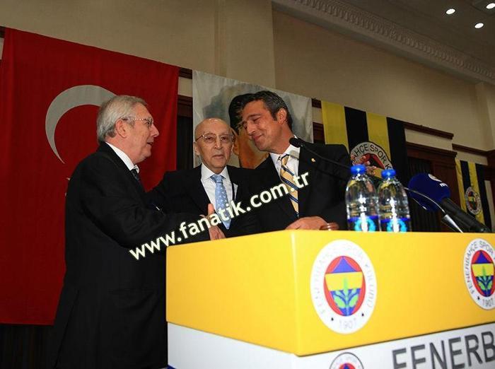 Fenerbahçede tarihi fotoğraf Aziz Yıldırım ve Ali Koç...