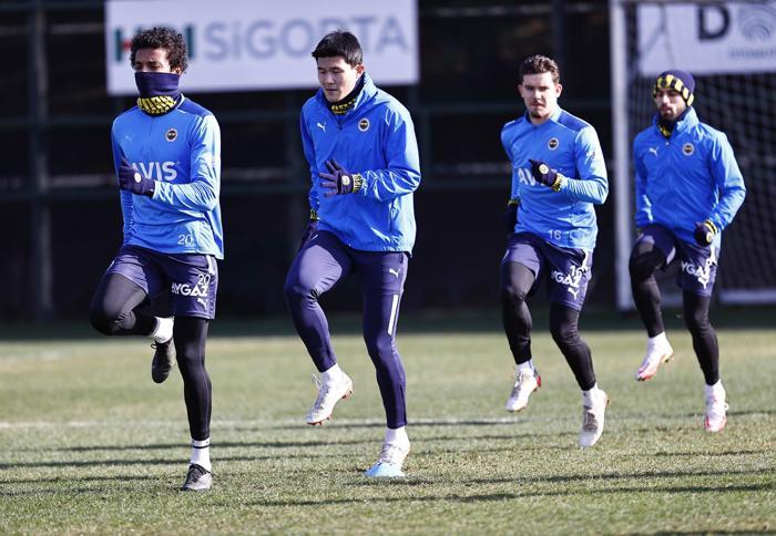 İsmail Kartal kararını verdi Fenerbahçenin Antalyaspor maçı muhtemel 11i...