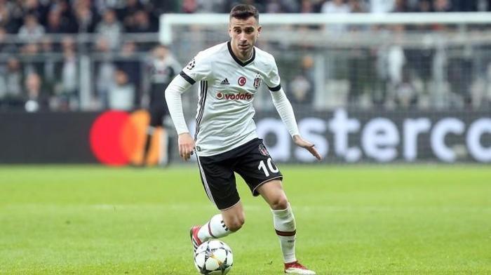 Beşiktaşlı Oğuzhan Özyakup Romaya transfer olacak mı Monchi açıkladı...