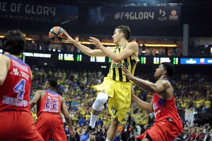 Fenerbahçe Doğuş, tarihi kolay yazmadı