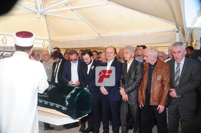 Yemen Ekşioğlu son yolculuğuna uğurlandı