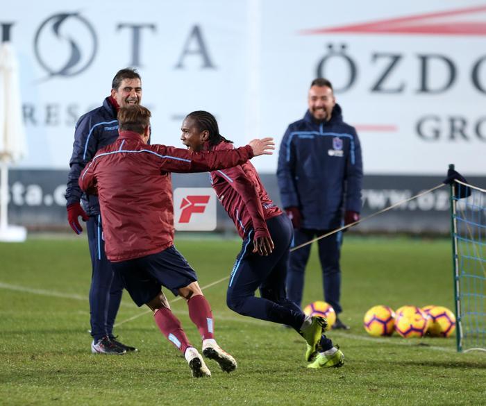 Trabzonsporda neşeli idman Futbolcuların keyifli olması dikkat çekti