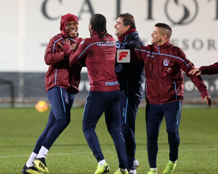 Trabzonsporda neşeli idman Futbolcuların keyifli olması dikkat çekti