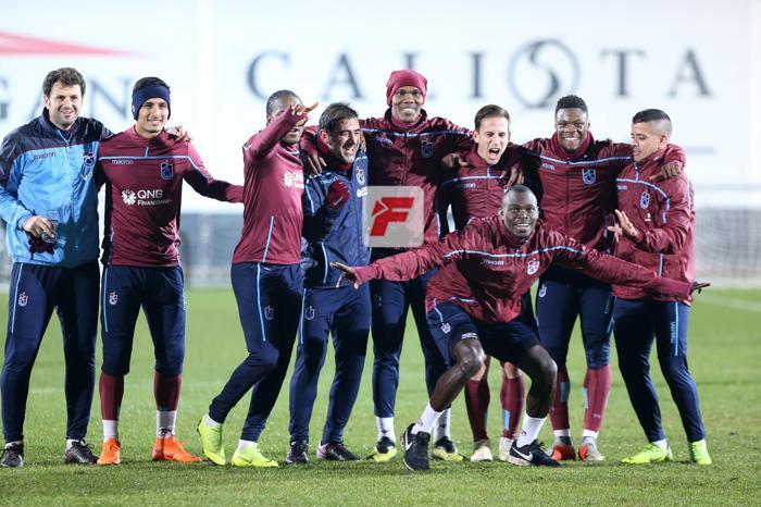 Trabzonsporda neşeli idman Futbolcuların keyifli olması dikkat çekti