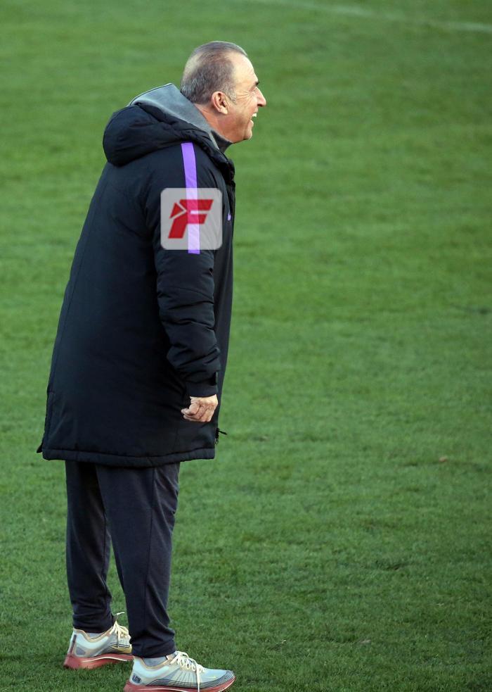 Galatasaray antrenmanında Fatih Terim şov