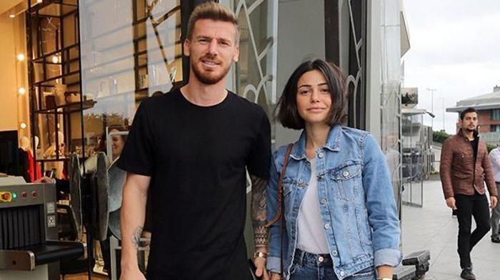 Futbolculara sosyal medya darbesi