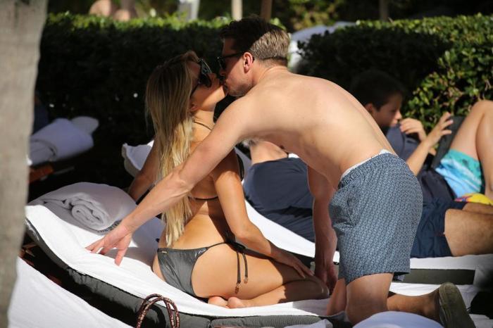 Sylvie Meis, sevgilisi Bart Willemsen ile öpüşürken yakalandı