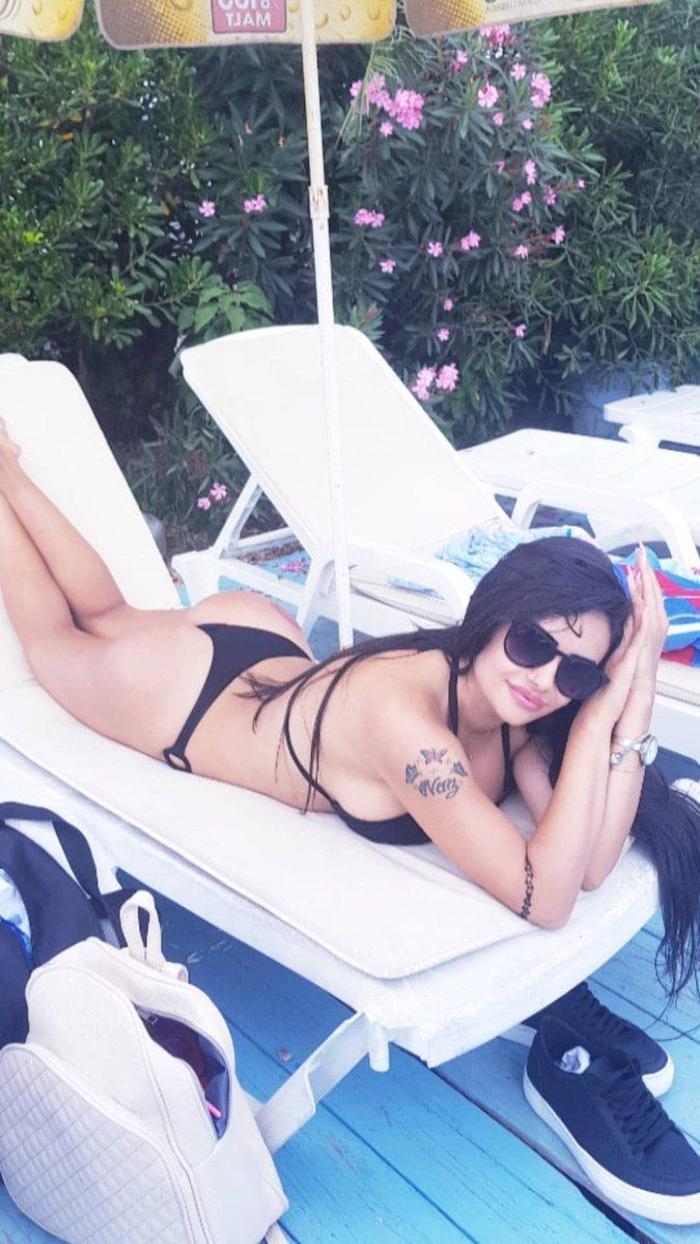 Gelin adayı Naz Milanın paylaşımları rahatsız etti Instagramı kapandı