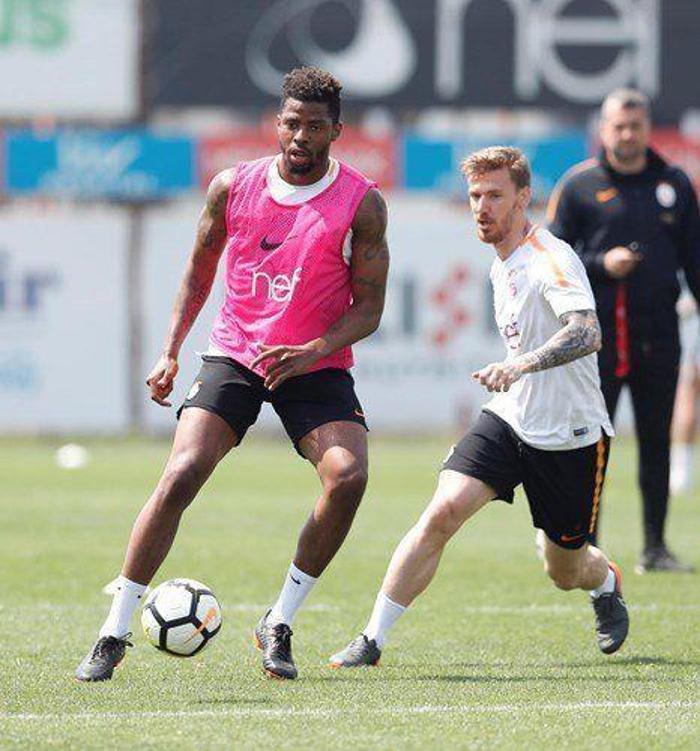 Galatasaray idmanında kupa töreni