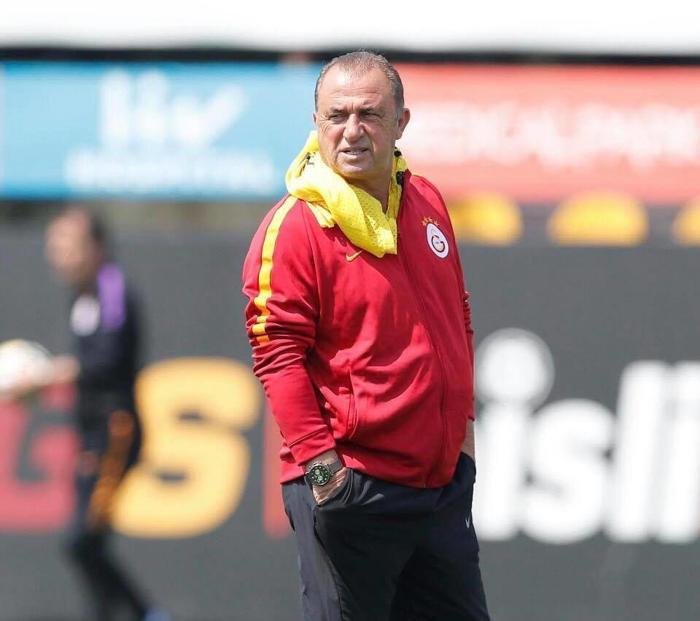 Galatasaray idmanında kupa töreni