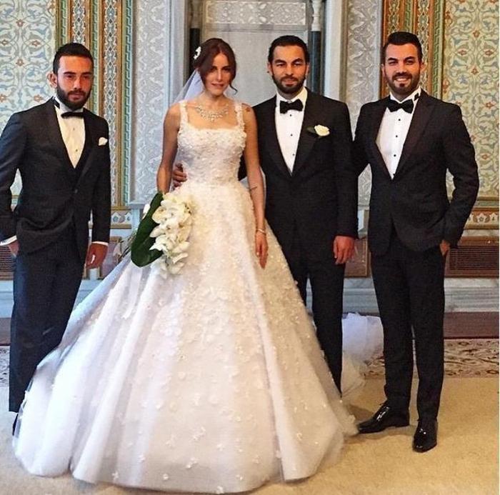 Cemre Kardeş-Selçuk İnan düğününden kareler
